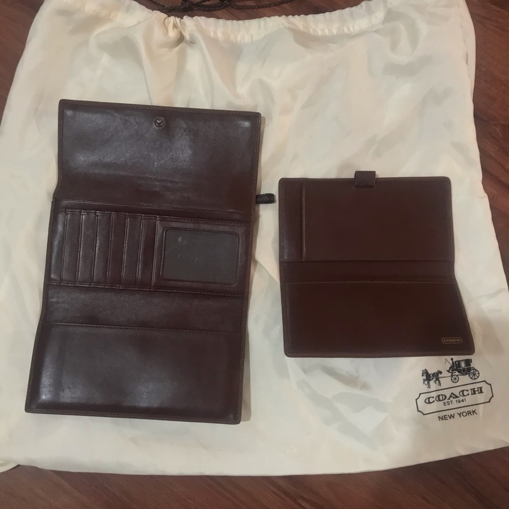 Coach Wallet + Check Holder - Picture 6 of 8